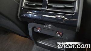 BMW 5-Series 520i Special Edition 2024 года из Южной Кореи