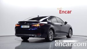 Lexus ES Executive 2026 года из Южной Кореи