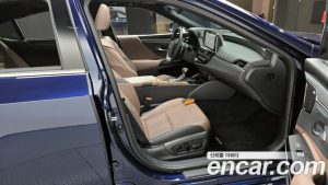 Lexus ES Executive 2026 года из Южной Кореи
