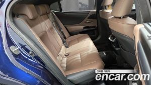 Lexus ES Executive 2026 года из Южной Кореи