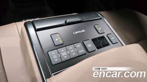 Lexus ES Executive 2026 года из Южной Кореи