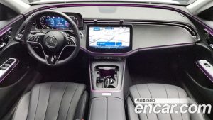 Mercedes-Benz E-Class E200 Avantgarde 2025 года из Южной Кореи