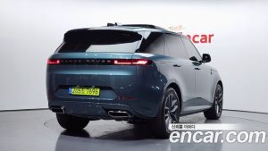 Land Rover Range Rover Sport P550E Dynamic HSE 2025 года из Южной Кореи