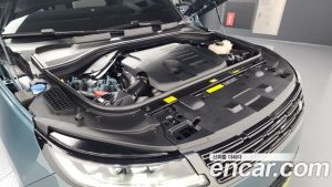 Land Rover Range Rover Sport P550E Dynamic HSE 2025 года из Южной Кореи