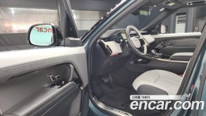Land Rover Range Rover Sport P550E Dynamic HSE 2025 года из Южной Кореи