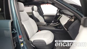 Land Rover Range Rover Sport P550E Dynamic HSE 2025 года из Южной Кореи