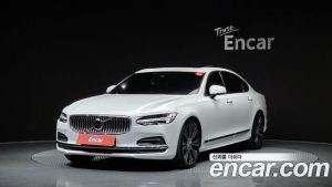 Volvo S90 B6 AWD ULTIMATE Bright 2023 года из Южной Кореи