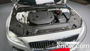 Volvo S90 B6 AWD ULTIMATE Bright 2023 года из Южной Кореи