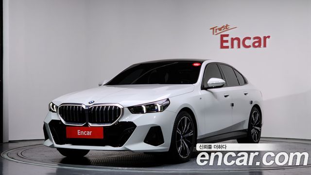 BMW 5-Series 530i xDrive M Sport 2024 года из Кореи