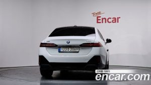 BMW 5-Series 530i xDrive M Sport 2024 года из Южной Кореи
