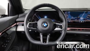 BMW 5-Series 530i xDrive M Sport 2024 года из Южной Кореи