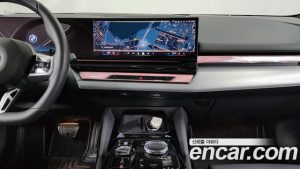BMW 5-Series 530i xDrive M Sport 2024 года из Южной Кореи