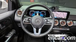 Mercedes-Benz EQB EQB300 4MATIC 2023 года из Южной Кореи