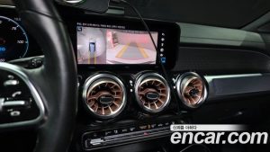 Mercedes-Benz EQB EQB300 4MATIC 2023 года из Южной Кореи