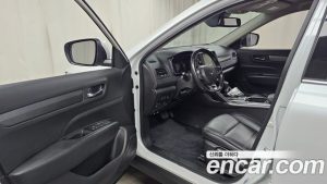 Renault-KoreaSamsung QM6 2.0 GDe LE Signature 2WD 2023 года из Южной Кореи