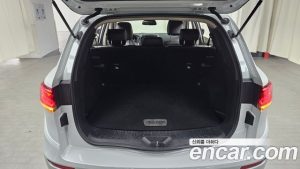 Renault-KoreaSamsung QM6 2.0 GDe LE Signature 2WD 2023 года из Южной Кореи