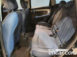 Mini Countryman ALL4 CLASSIC COMFORT PACK 2023 года из Южной Кореи