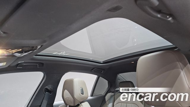 41303318_024.jpg BMW 5-Series 520i M Sport 2025 года из Южной Кореи