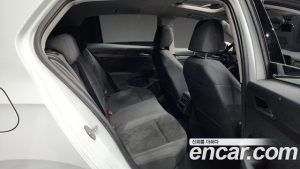 Volkswagen Golf 2.0 TDI Prestige 2022 года из Южной Кореи