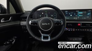 Kia K5 Noblesse 2024 года из Южной Кореи