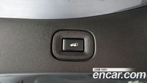 Renault-KoreaSamsung QM6 2.0 GDe RE 2WD 2024 года из Южной Кореи