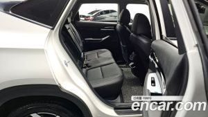 Kia Seltos Бензин 1.6 Turbo 2WD 2025 года из Южной Кореи