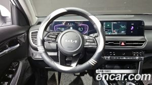 Kia Seltos Бензин 1.6 Turbo 2WD 2025 года из Южной Кореи