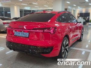 Audi Q8 e-tron 55 4WD Premium Sportback 2024 года из Южной Кореи