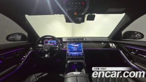 Mercedes-Benz S-Class S500 4MATIC 2025 года из Южной Кореи