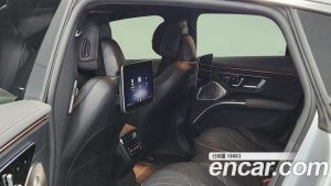 Mercedes-Benz EQS EQS450 4MATIC 2023 года из Южной Кореи