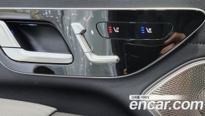 Mercedes-Benz EQS EQS450 4MATIC 2023 года из Южной Кореи