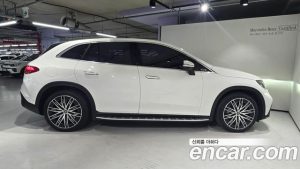 Mercedes-Benz EQE EQE500 4MATIC Lunch Edition 2023 года из Южной Кореи