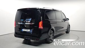 Mercedes-Benz V-Class V300 CDI 2024 года из Южной Кореи