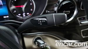 Mercedes-Benz V-Class V300 CDI 2024 года из Южной Кореи