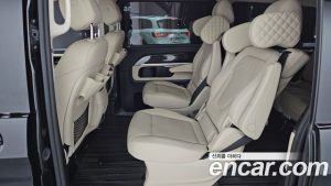 Mercedes-Benz V-Class V300 CDI 2024 года из Южной Кореи