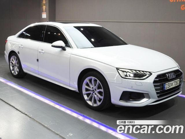 Audi A4 40 TFSI 2023 года из Кореи