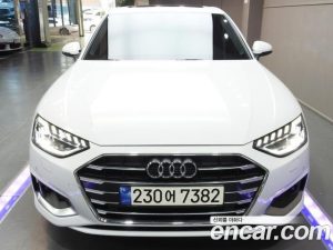 Audi A4 40 TFSI 2023 года из Южной Кореи