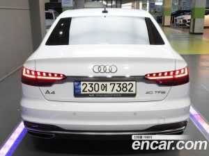 Audi A4 40 TFSI 2023 года из Южной Кореи