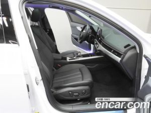 Audi A4 40 TFSI 2023 года из Южной Кореи