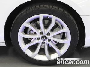 Audi A4 40 TFSI 2023 года из Южной Кореи