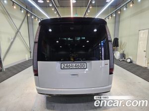 Hyundai Staria 4WD Lounge 7-Seater 2025 года из Южной Кореи