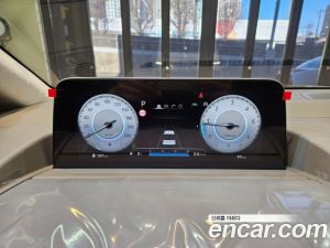 Hyundai Staria 4WD Lounge 7-Seater 2025 года из Южной Кореи