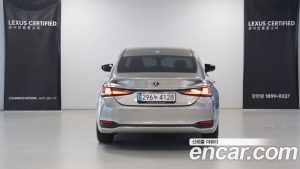 Lexus ES Executive 2026 года из Южной Кореи