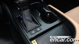 Lexus ES Executive 2026 года из Южной Кореи