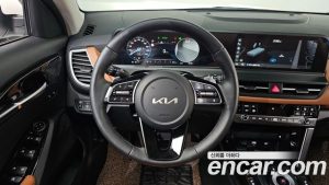 Kia Seltos Бензин 1.6 Turbo 2WD 2025 года из Южной Кореи