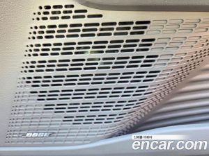 Hyundai Staria 4WD Lounge 7-Seater 2025 года из Южной Кореи