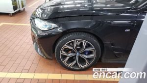 BMW i4 eDrive40 M Sport PRO 2024 года из Южной Кореи