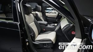 Land Rover Discovery P360 R-Dynamic SE 2023 года из Южной Кореи