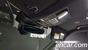 Land Rover Discovery P360 R-Dynamic SE 2023 года из Южной Кореи