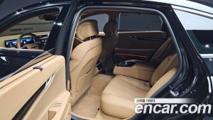 Genesis G80 Бензин 2.5 Turbo AWD 2025 года из Южной Кореи